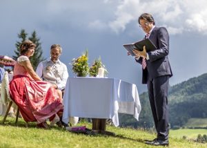 Freie/Alternative Trauung - Christian G. Binder - Hochzeit in den Bergen